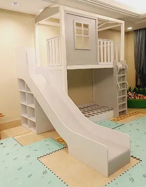 PLAY ROOM 4
