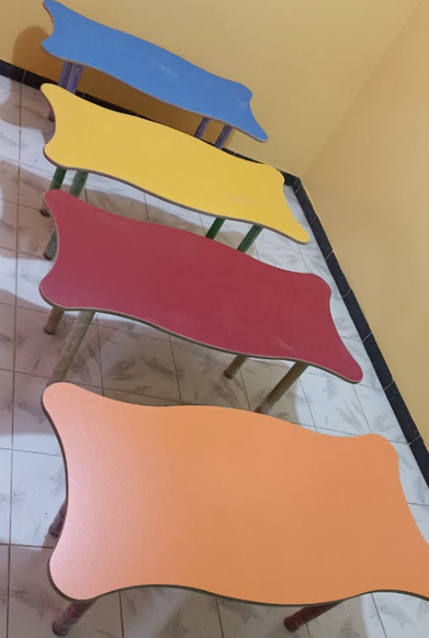Wavy table