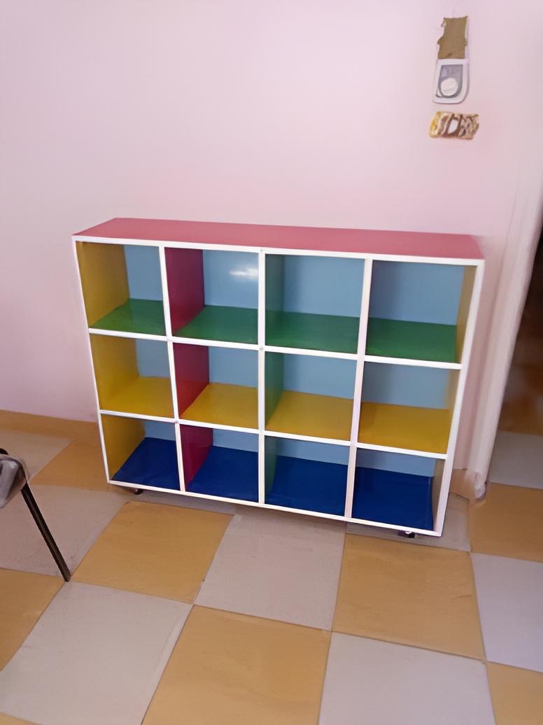12 storage units